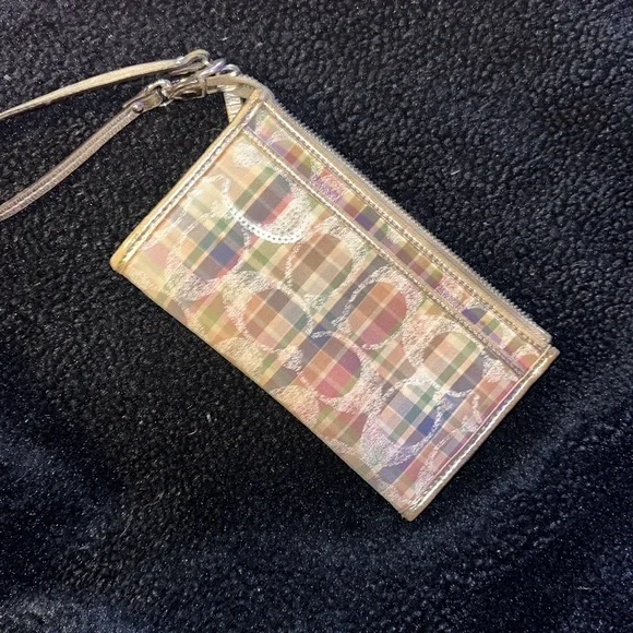 Coach Wristlet - Picture 5 of 7